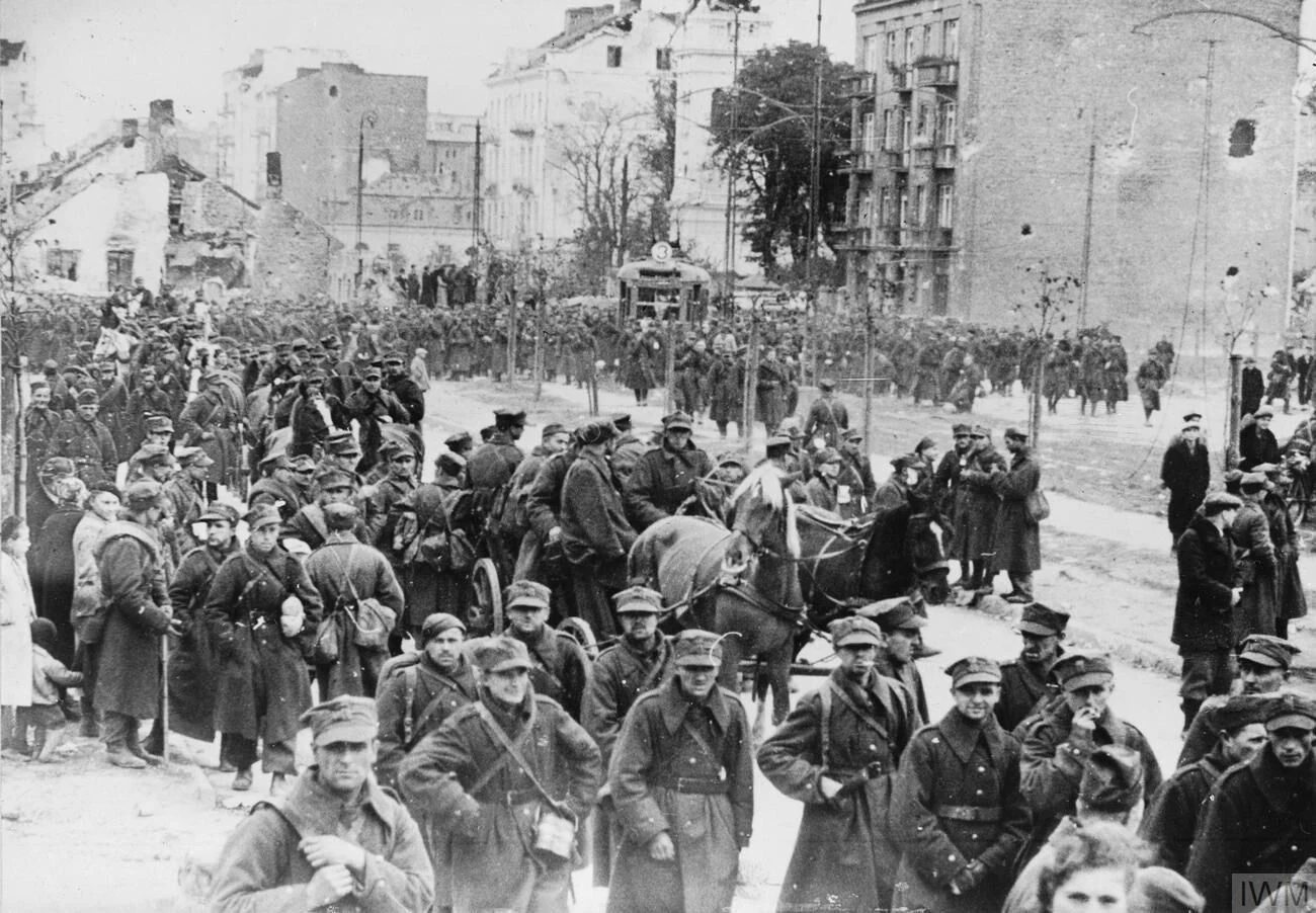 Polish soldiers after Warsaw's surrender